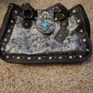 P&G purse